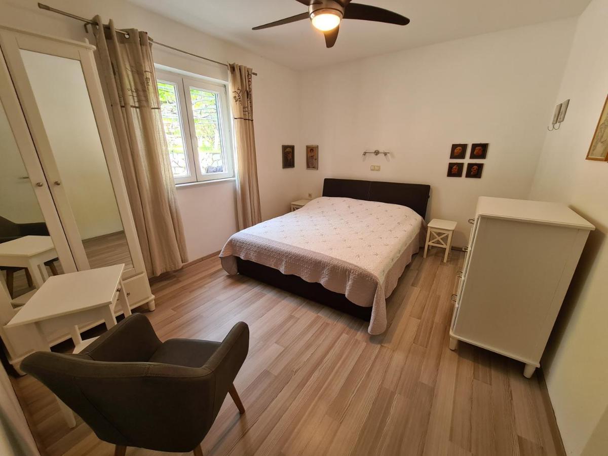 Apartments Linda Palit 外观 照片